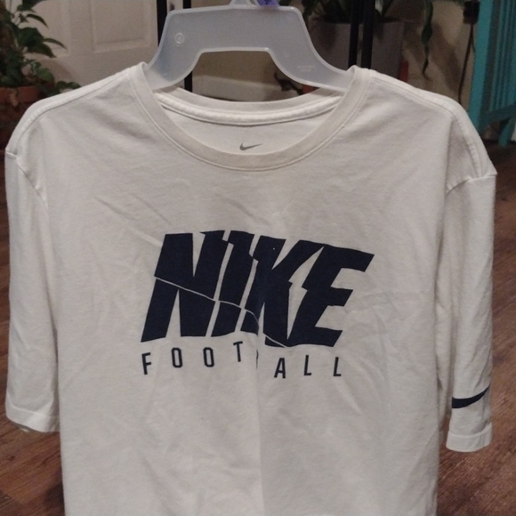 Other - Men's Nike T-shirt